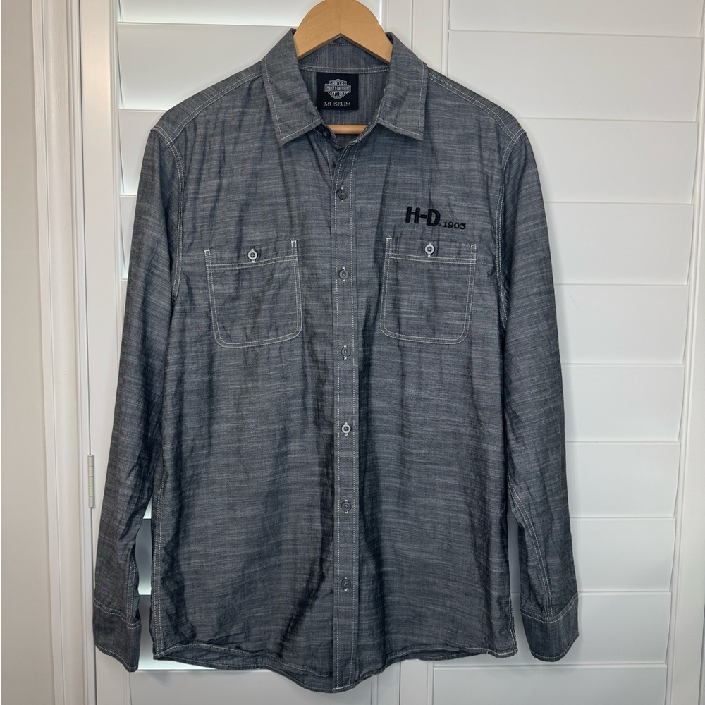 Harley-Davidson Museum Men's Button Down Shirt Size Medium